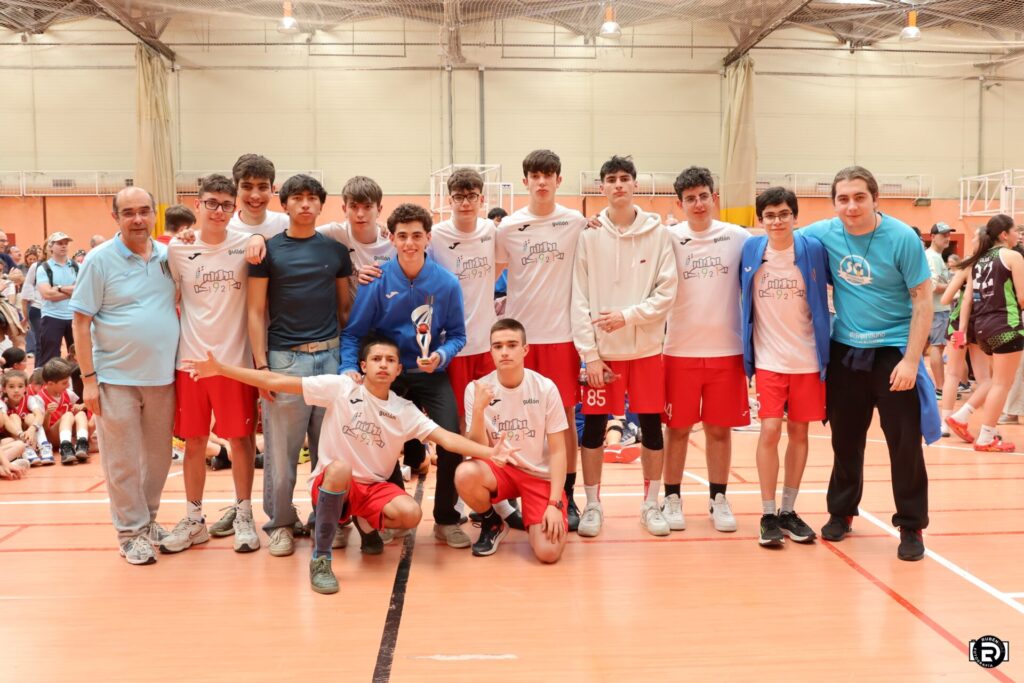 Liga Escolar Palentina - Finales y Entregas de Trofeos. Fotografía: Rubén Díaz (@fotografiardiaz)