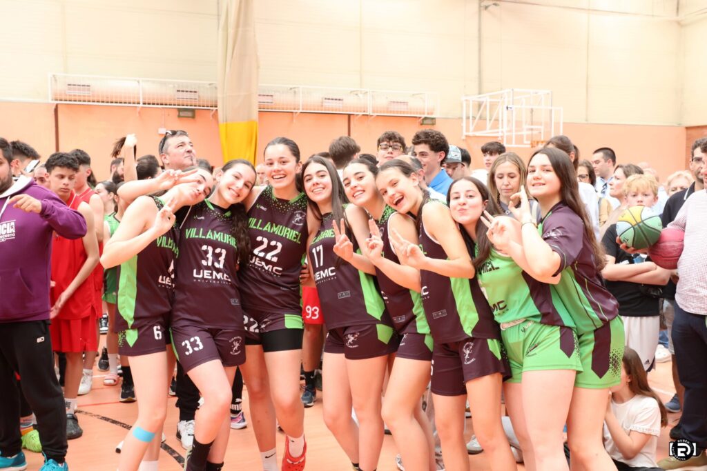 Liga Escolar Palentina - Finales y Entregas de Trofeos. Fotografía: Rubén Díaz (@fotografiardiaz)