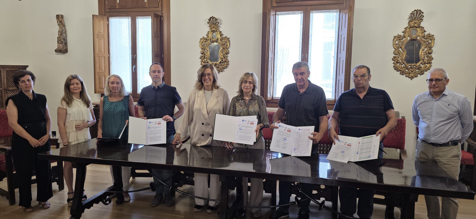 Diputación y sindicatos firman la nueva valoración de puestos de trabajo