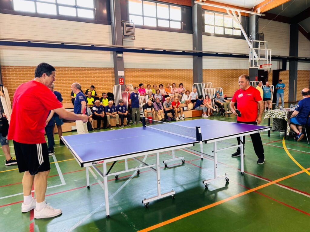 El Colegio Santo Domingo de Guzmán FESD acoge el II Torneo de Castilla y León de Tenis de Mesa y Párkinson