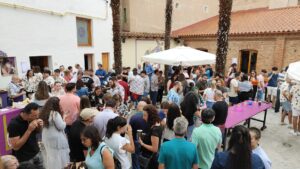 El Patio de los Nazarenos acoge el IV Vermú Solidario en beneficio de Aspace Palencia