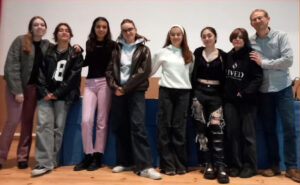 Matar-la-Voz,-Asier-Aparicio