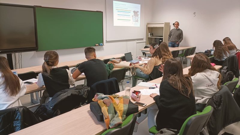 Ciencias-del-Trabajo Yutera Palencia Relaciones Laborales Recursos Humanos