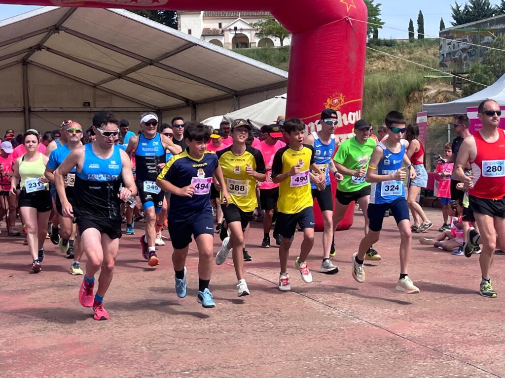 Imágenes de la cuarta edición de la carrera solidaria de Villanuño de Valdavia