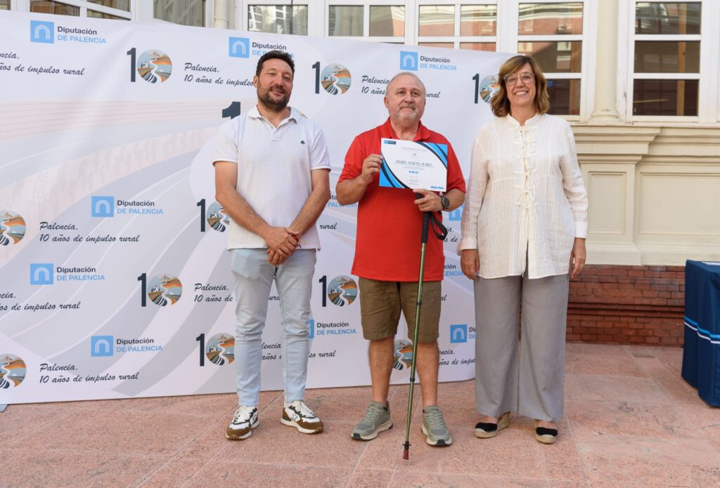 Fotos entrega becas a deportistas. Diputación de Palencia