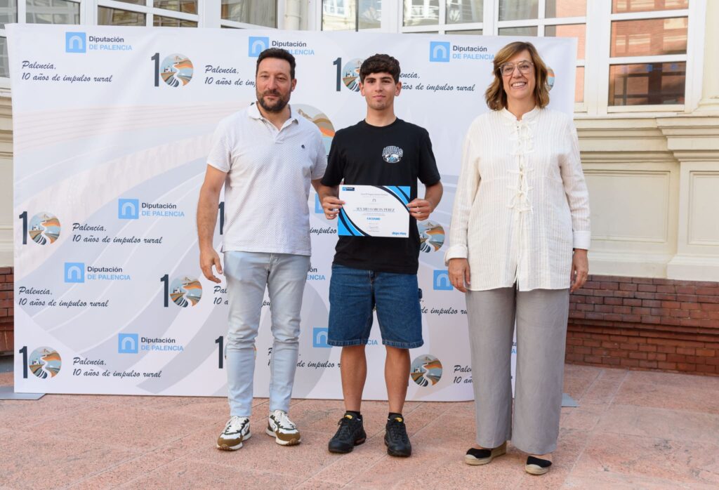 Fotos entrega becas a deportistas. Diputación de Palencia