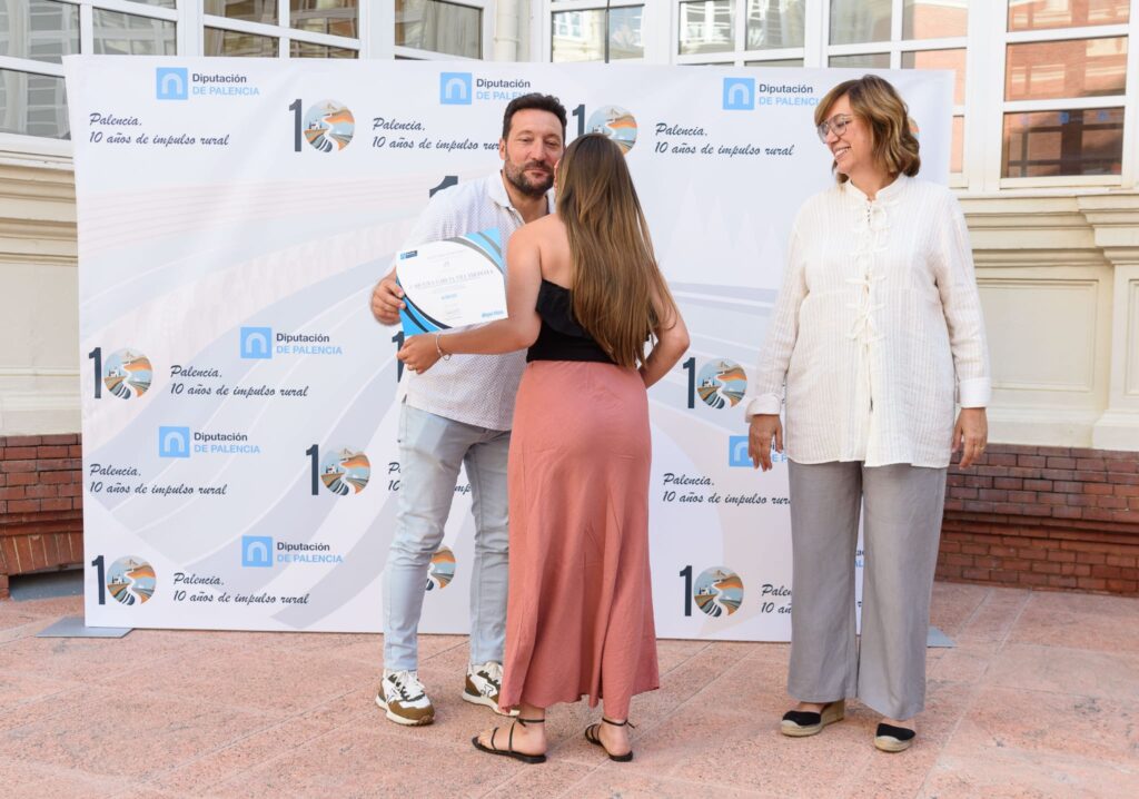 Fotos entrega becas a deportistas. Diputación de Palencia