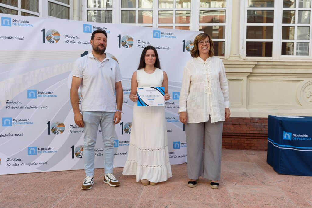Fotos entrega becas a deportistas. Diputación de Palencia