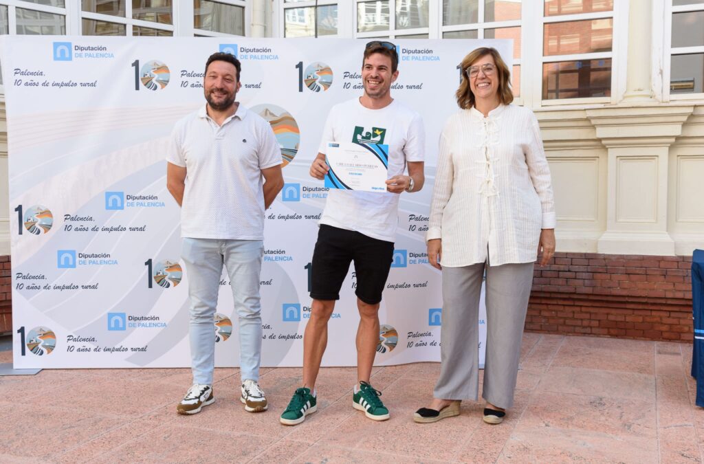 Fotos entrega becas a deportistas. Diputación de Palencia
