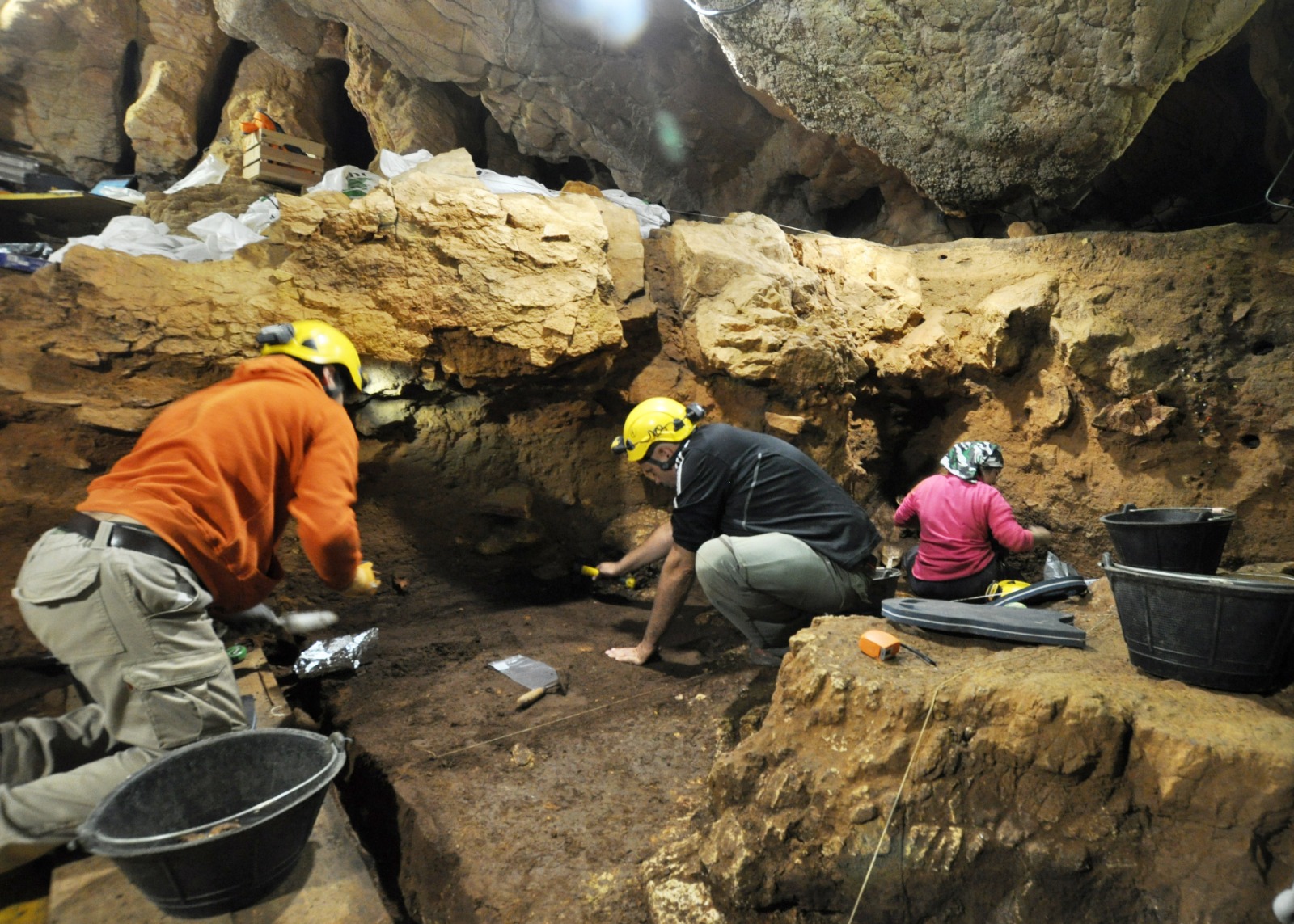 La Cueva de Guantes, un viaje al pasado neandertal de Palencia