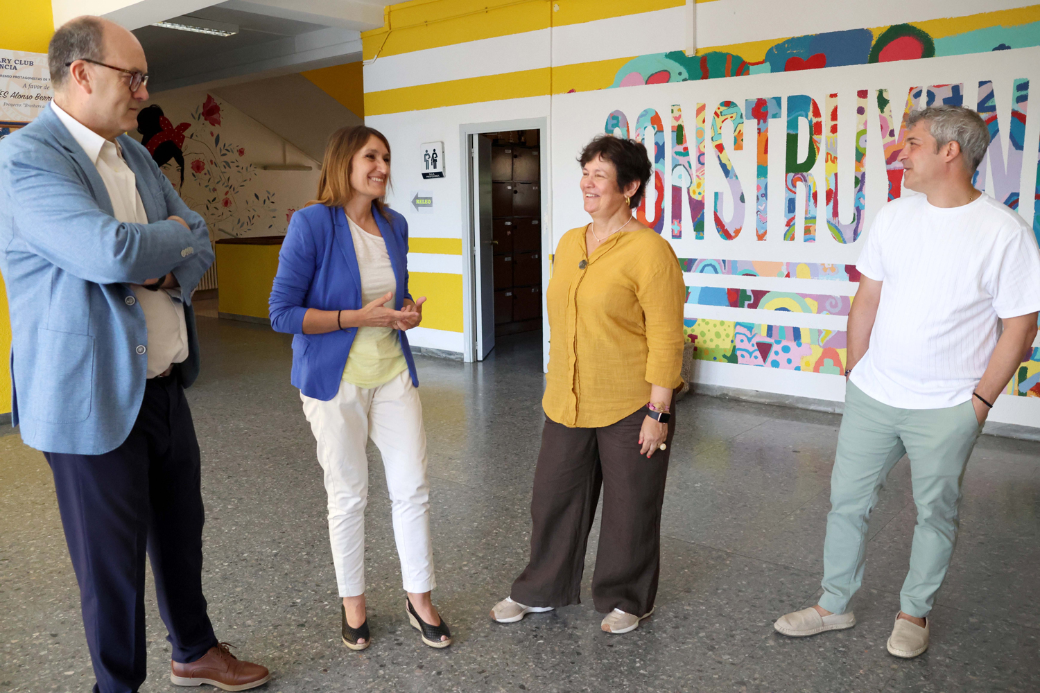 La consejera Rocío Lucas en el IES Alonso Berruguete