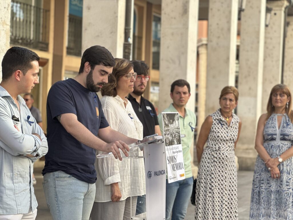 Nuevas Generaciones del PP de Palencia rinde homenaje a Miguel Ángel Blanco