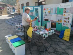 Campaña de residuos en Velilla del Río Carrión