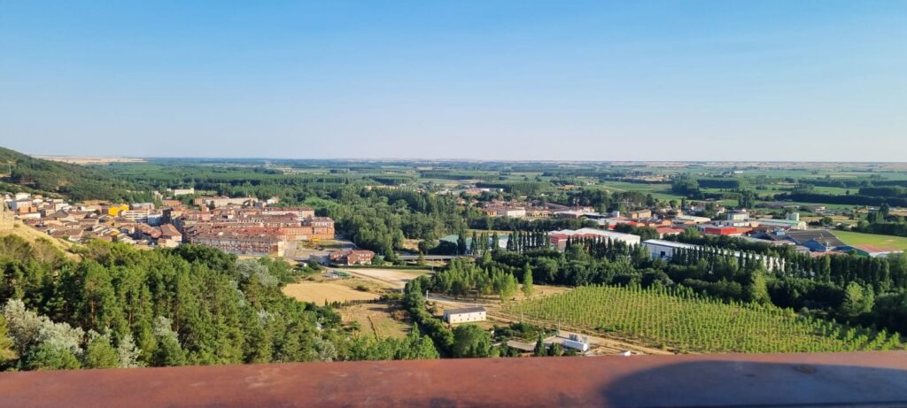 Morterona Saldaña Inauguración Escultutta Thieldones