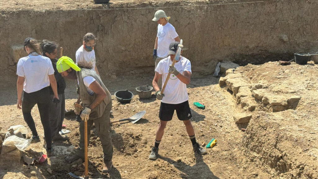 Campaña excavación arqueológica Intercatia 2025