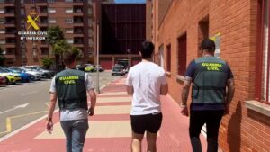 Detenido por difundir contenido sexual - GUARDIA CIVIL