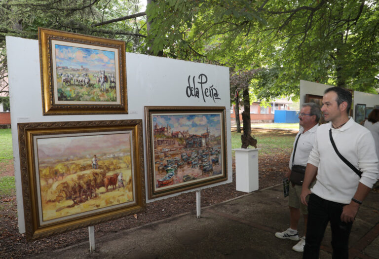 Arte al aire libre en la Huerta Guadián durante las fiestas de San Antolín de Palencia organizado por el grupo Muriel reúne a 44 artistas de España y Francia