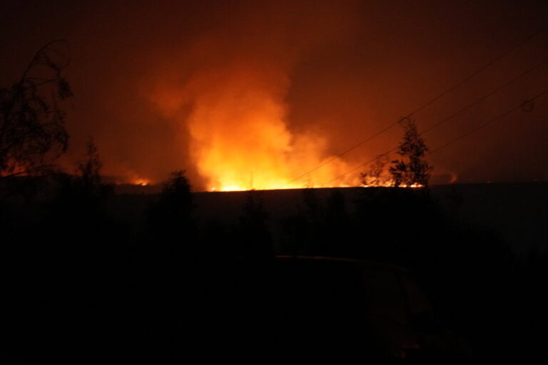 Incendio en Villalba de Guardo, la noche del domingo 17 de agosto