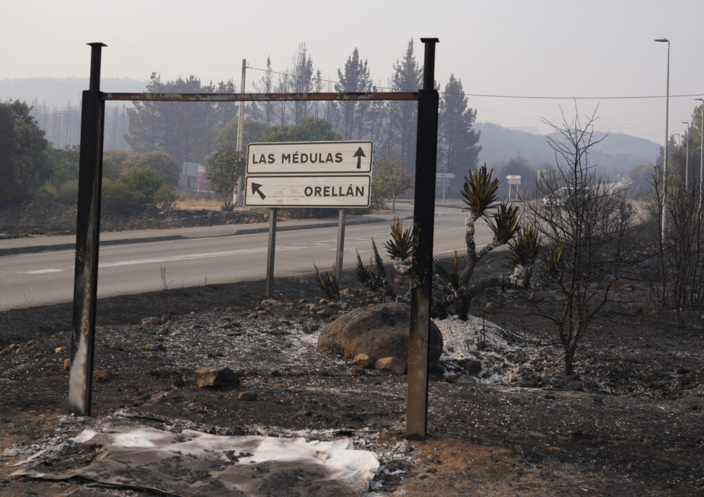 Incendio en Las Médulas (León). Fotografía: César Hornija (ICAL)