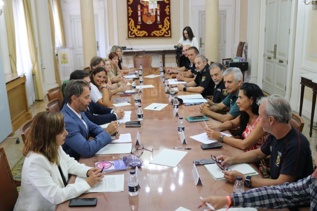 Reunión de la Junta Local de Seguridad previa a las Fiestas de San Antolín 2025