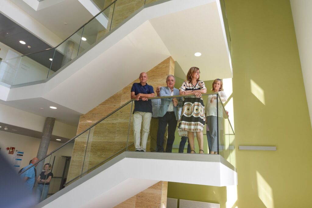 Visita reforma Escuela Enfermería