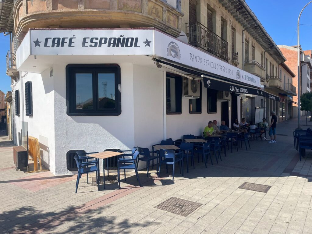 bar español