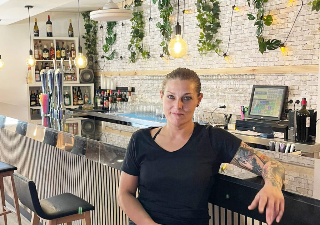 bar español