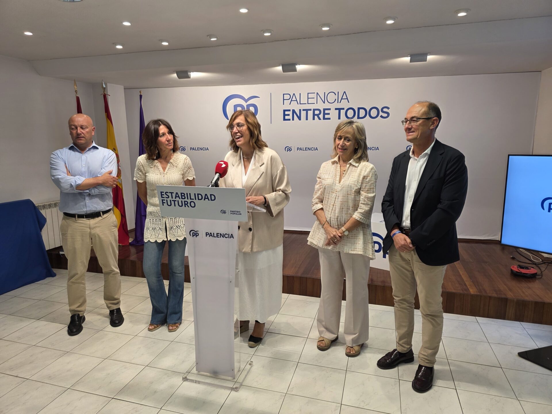 Rueda de prensa del Partido Popular.