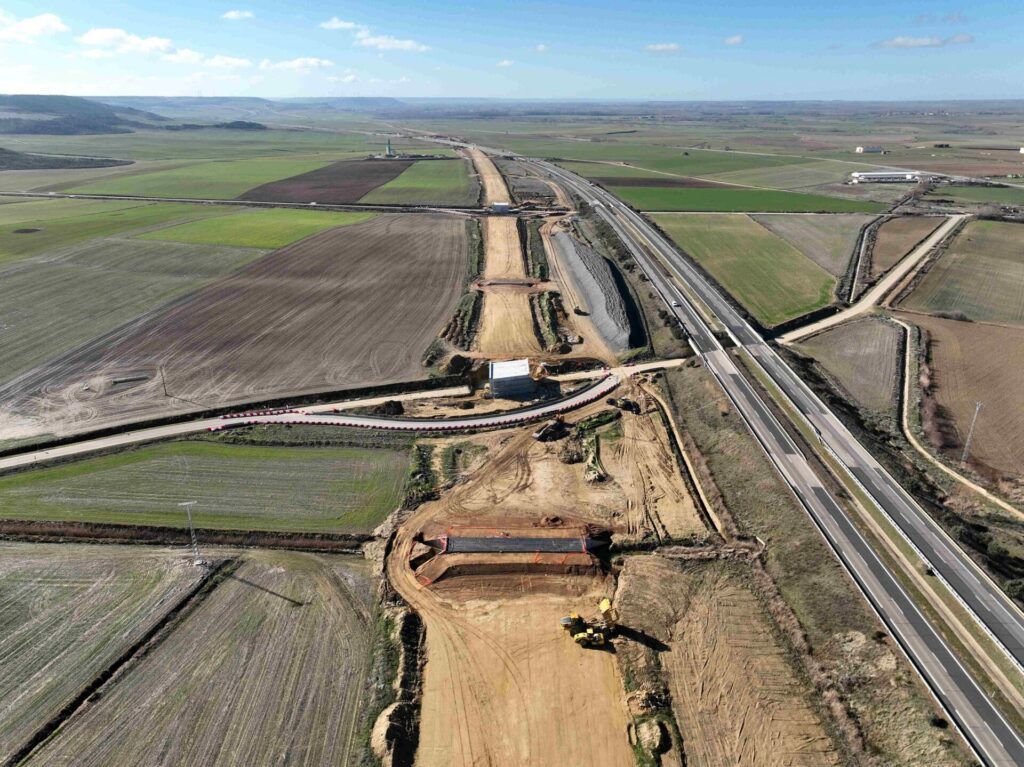 Adif - Obras de la Línea de Alta Velocidad Palencia-Cantabria