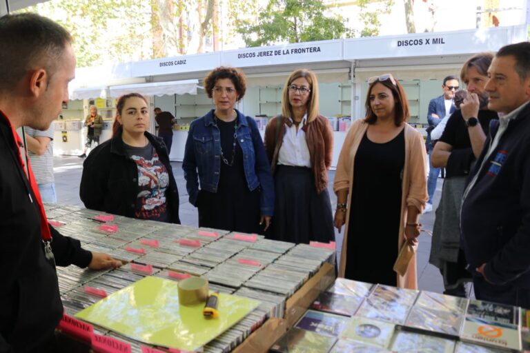 Inauguración de la 11ª Feria del Disco, CD y Vinilo. Ayuntamiento de Palencia
