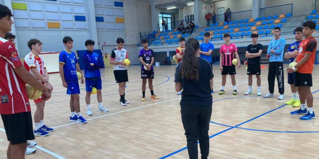 Actividad de preselección para los juveniles de Castilla y León. FCYLBM