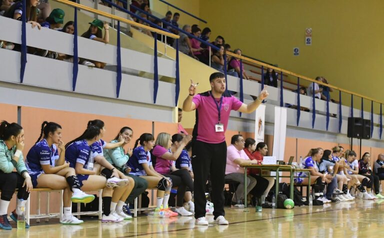 Bm Fuentes Carrionas frente al Aula Valladolid en la Copa Castilla y León 2025. Fotografía: @vggaribay