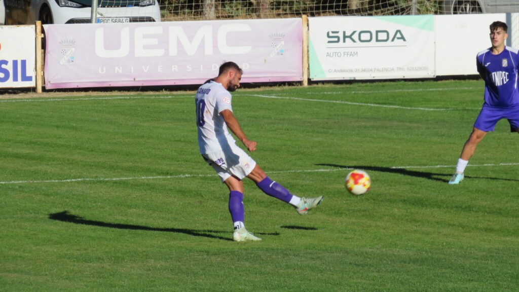CD Becerril contra Palencia Cristo Atlético. Fotografía: David del Pico