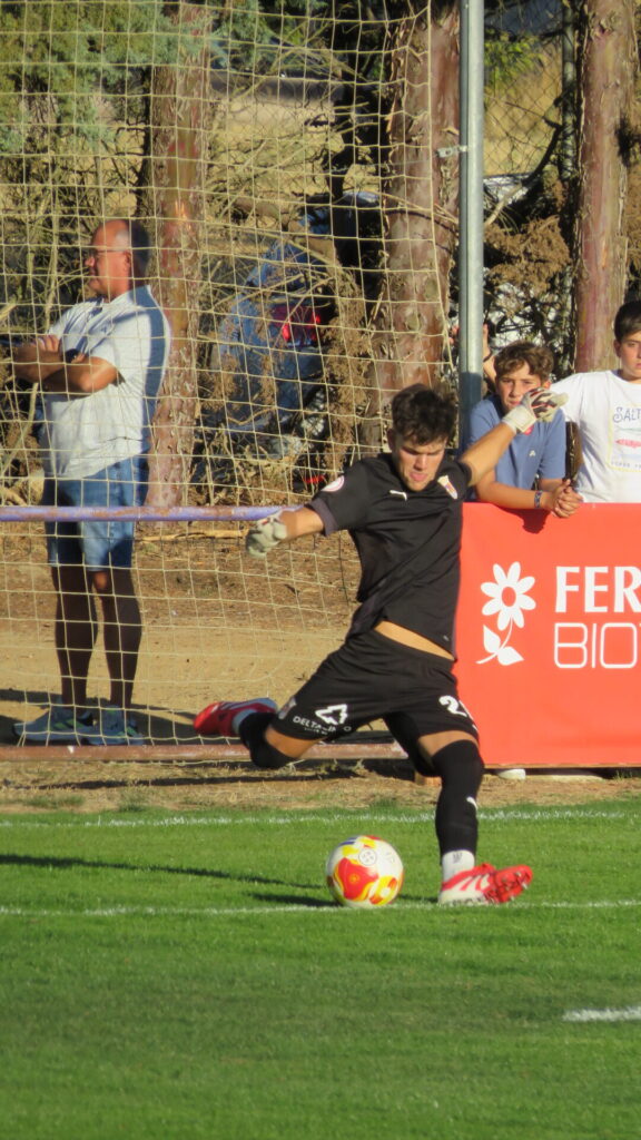 CD Becerril contra Palencia Cristo Atlético. Fotografía: Dani V.