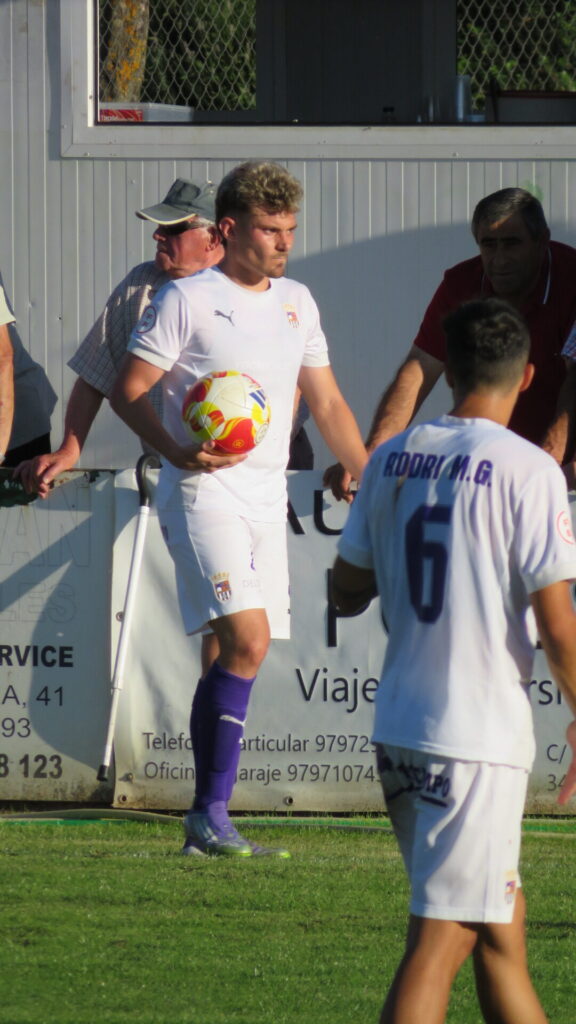 CD Becerril contra Palencia Cristo Atlético. Fotografía: Dani V.