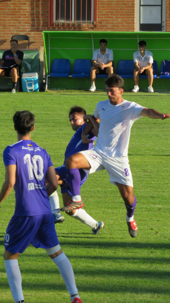 CD Becerril contra Palencia Cristo Atlético. Fotografía: Dani V.
