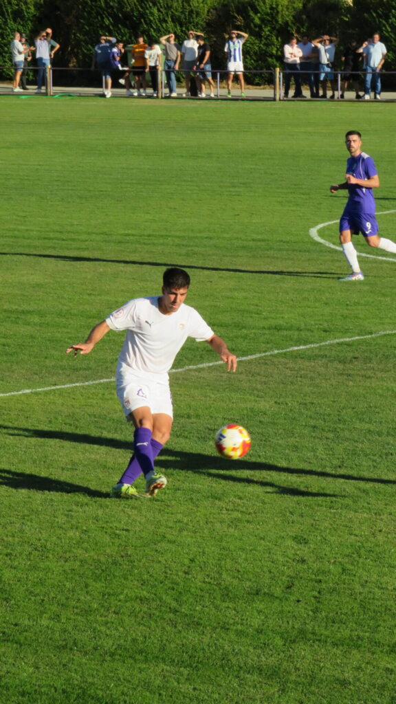 CD Becerril contra Palencia Cristo Atlético. Fotografía: Dani V.