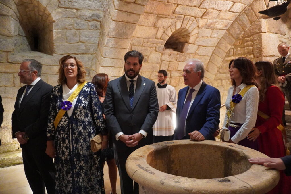 Eucaristía y procesión cívica San Antolín 2025 - Fotos Aida Acitores