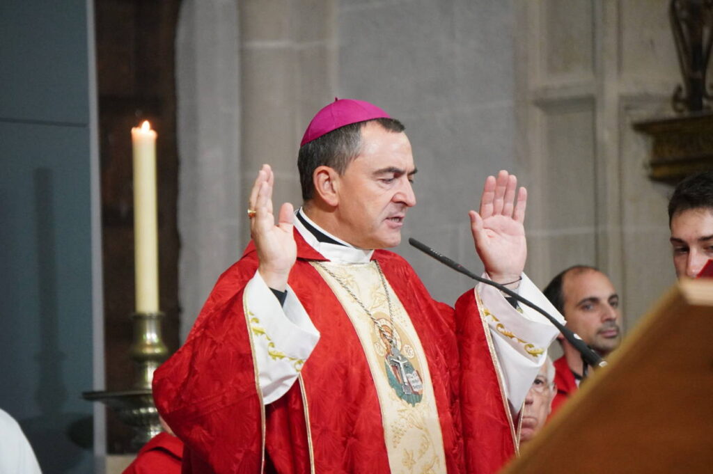 Eucaristía y procesión cívica San Antolín 2025 - Fotos Aida Acitores