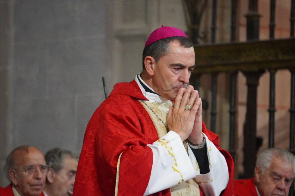 Eucaristía y procesión cívica San Antolín 2025 - Fotos Aida Acitores