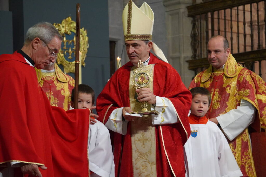 Eucaristía y procesión cívica San Antolín 2025 - Fotos Aida Acitores