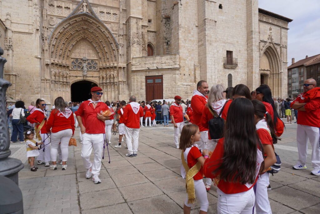Eucaristía y procesión cívica San Antolín 2025 - Fotos Aida Acitores