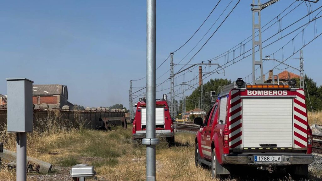 Incendio en la antigua Azucarera de Monzón - Viernes 5 de septiembre de 2025. Aida Acitores