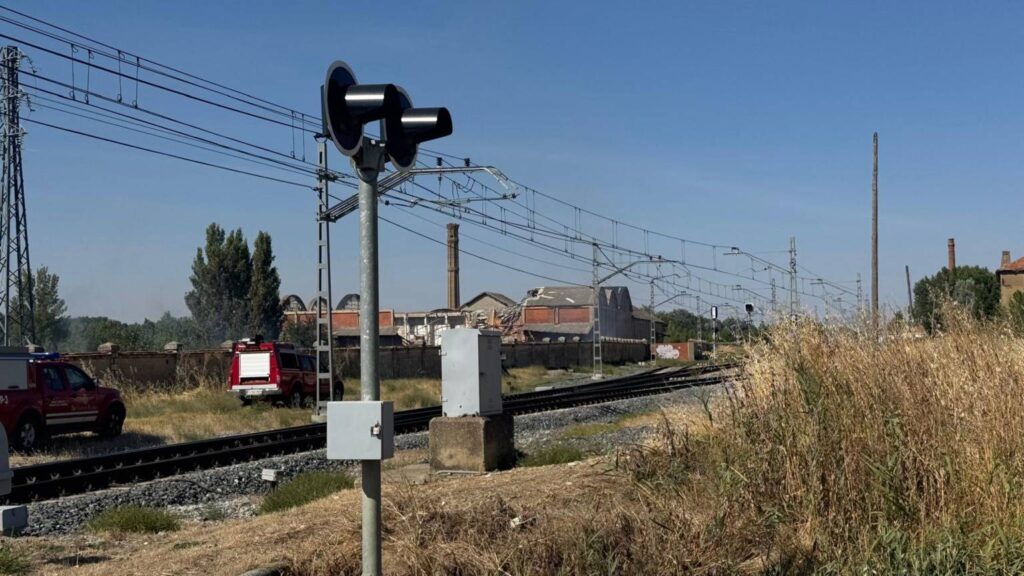 Incendio en la antigua Azucarera de Monzón - Viernes 5 de septiembre de 2025. Aida Acitores