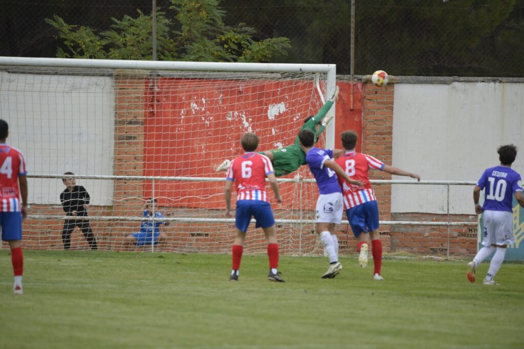Palencia Cristo Atlético en su visita al Atlético Tordesillas. Fotografía: Julio Robles