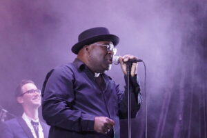 Palencia en Negro dio inicio con Barrence Whitfield. Fotografía: Sergio Lozano