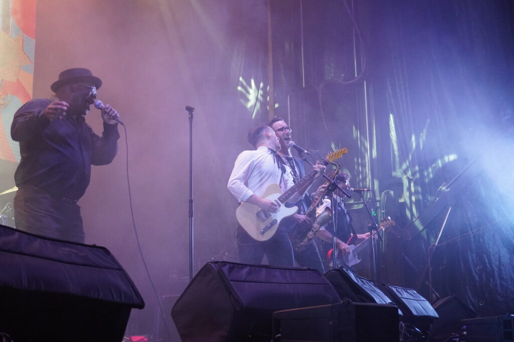 Palencia en Negro dio inicio con Barrence Whitfield. Fotografía: Sergio Lozano