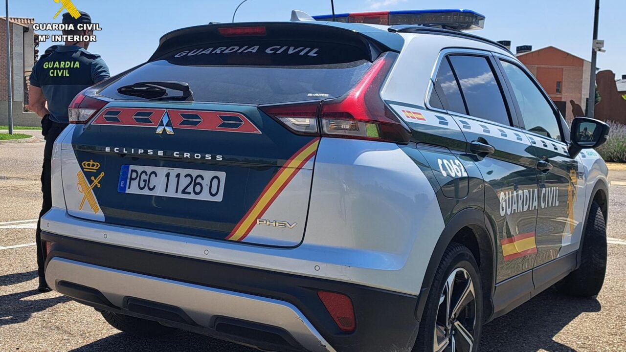 Tres investigados en Saldaña por distribuir alimentos con estupefacientes en una verbena. Fotografía: Guardia Civil de Palencia