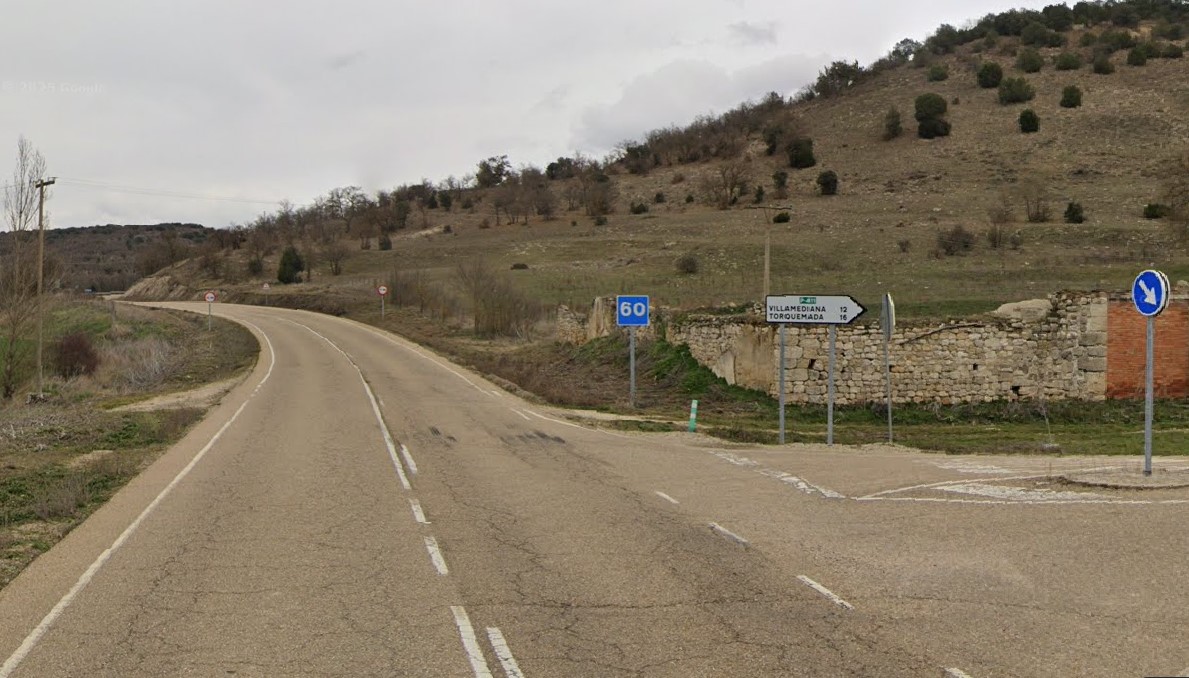 Confluencia de la P-405 con la P-411, ambas afectadas por el futuro vallado de protección para los linces. / Google Street View