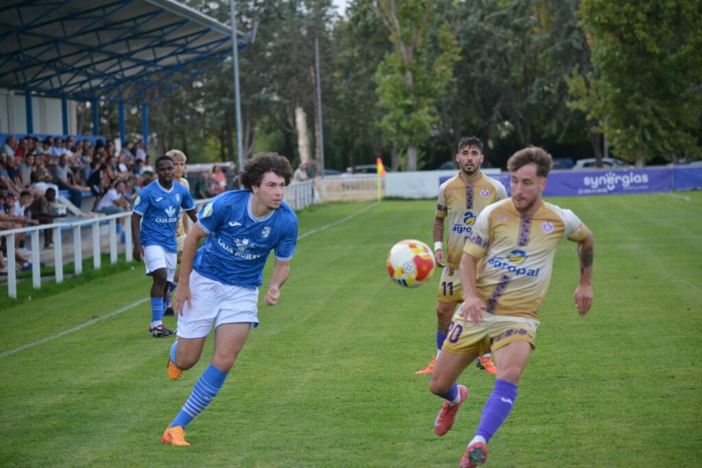 Villaralbo contra Palencia Cristo Atlético. Fotografía: Julio Robles